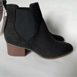 Loft Womens Faux Suede Chelsea Ankle Boot Slip On Block Heel Black sz 10